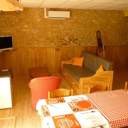 La Serpauderie Bed & Breakfast 4*