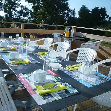 Bed & Breakfast La Serpauderie 4*